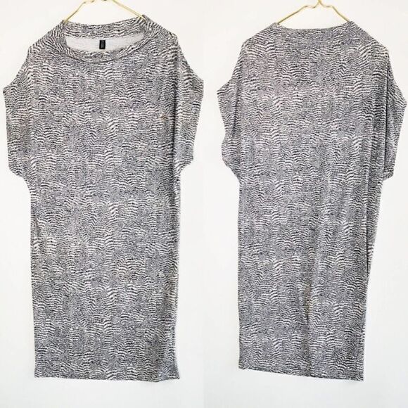 Norma Kamali Sz XS All In One Sleeveless Scratch Print White Black Dress - Picture 1 of 6
